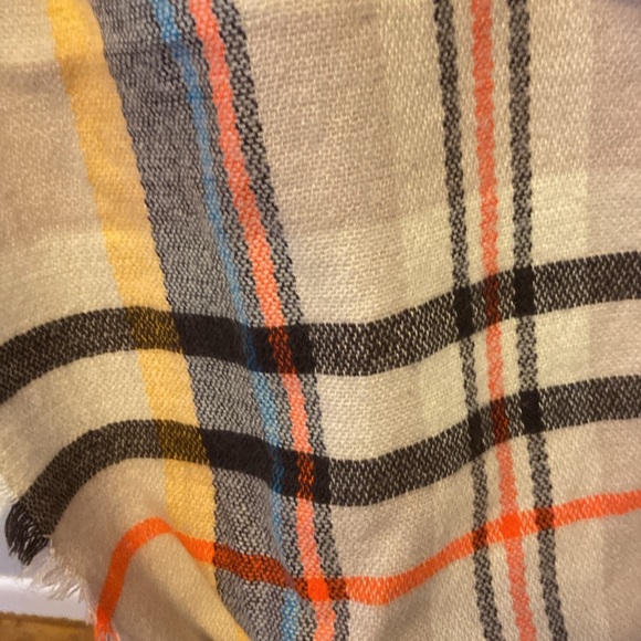 Blanket infinity scarf - Picture 3 of 3